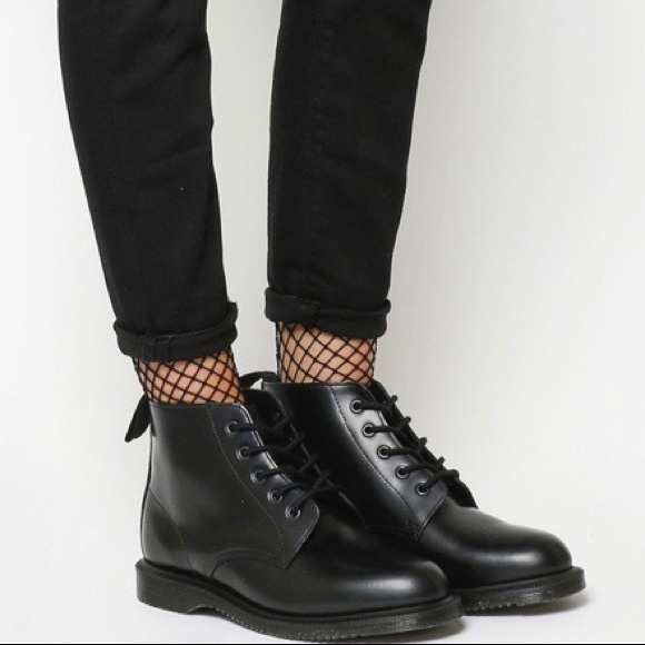 Dr. Martens Shoes - Doc Marten Emmeline boots sz 5